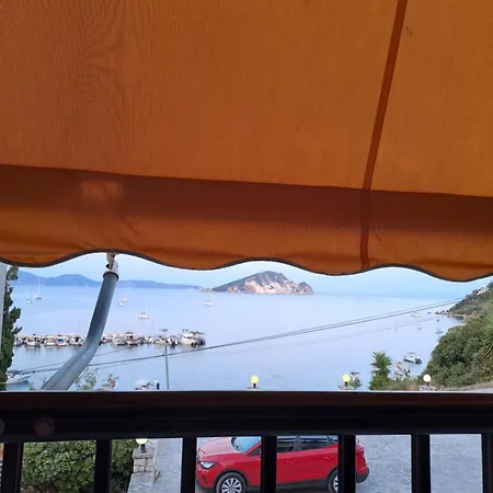 מלון דירות Karmiris Family With Sea View For 6persons זקינטוס טאון